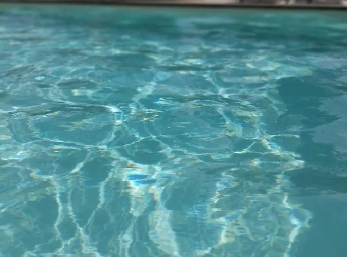 לינה וארוחת בוקר O 3*